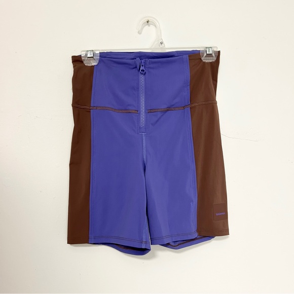 Lululemon Hike to Swim Set - Picture 2 of 5